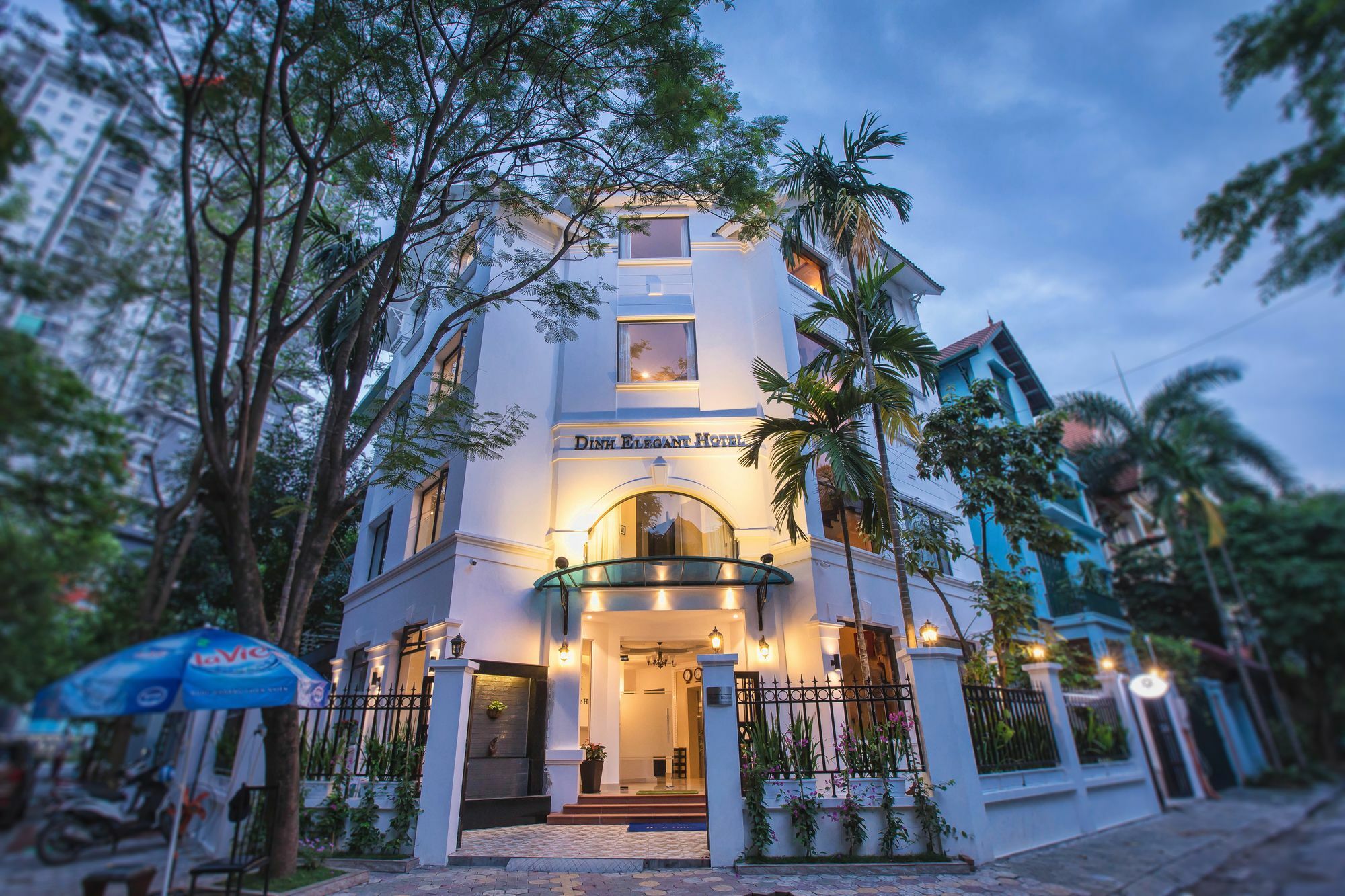 Dinh Elegant Hanoi Hotel Екстериор снимка