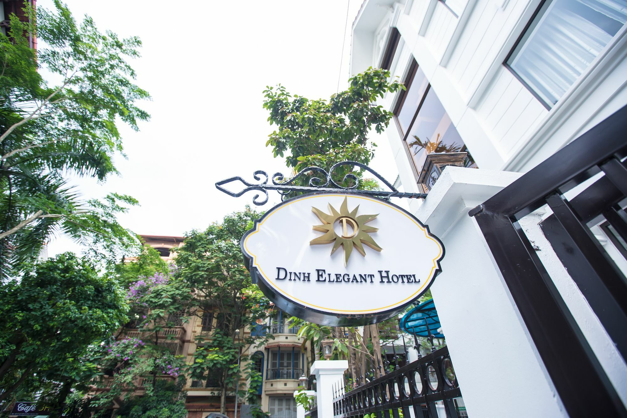 Dinh Elegant Hanoi Hotel Екстериор снимка