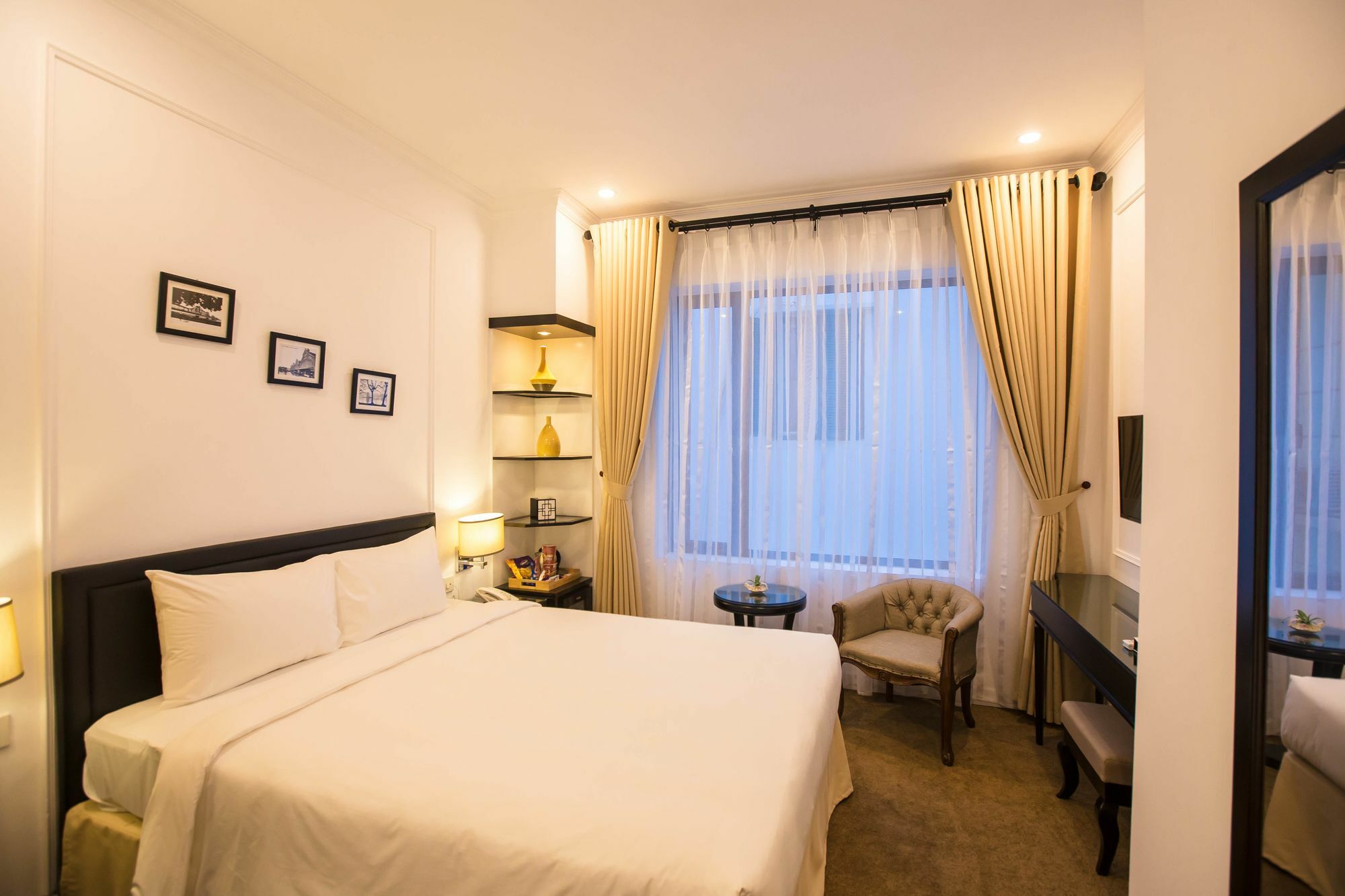 Dinh Elegant Hanoi Hotel Екстериор снимка