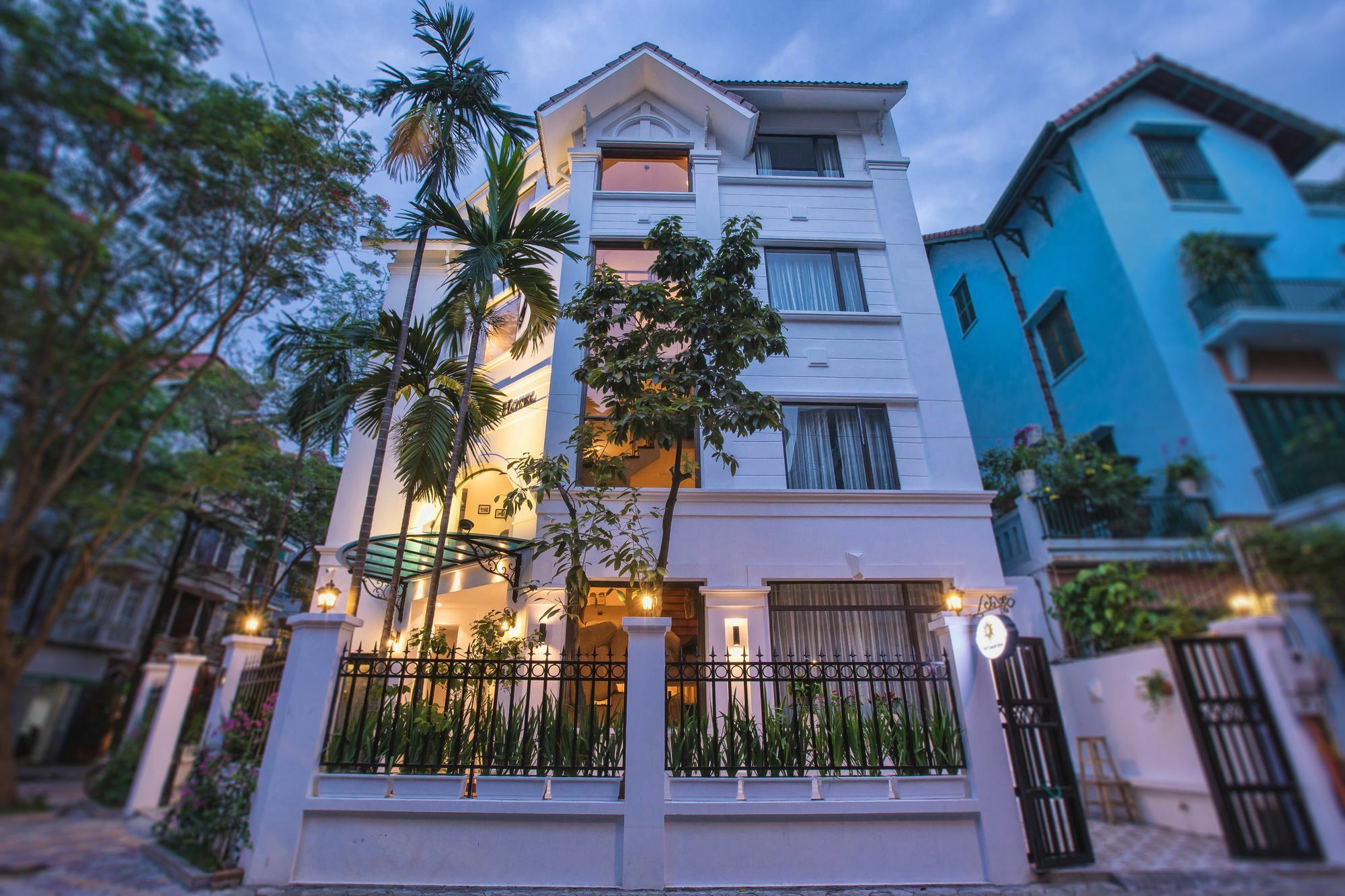 Dinh Elegant Hanoi Hotel Екстериор снимка